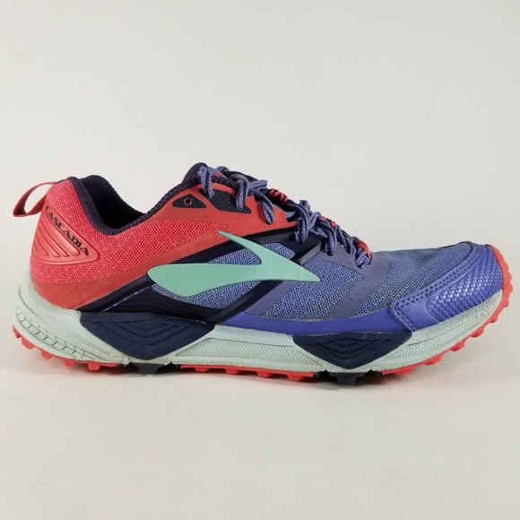 brooks cascadia 12 women's size 9